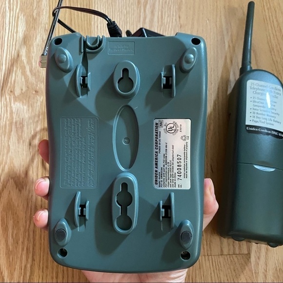 Uniden DXC834 Extend a Phone Cordless Speaker Phone W/ Voice Scramble Security - Picture 9 of 9